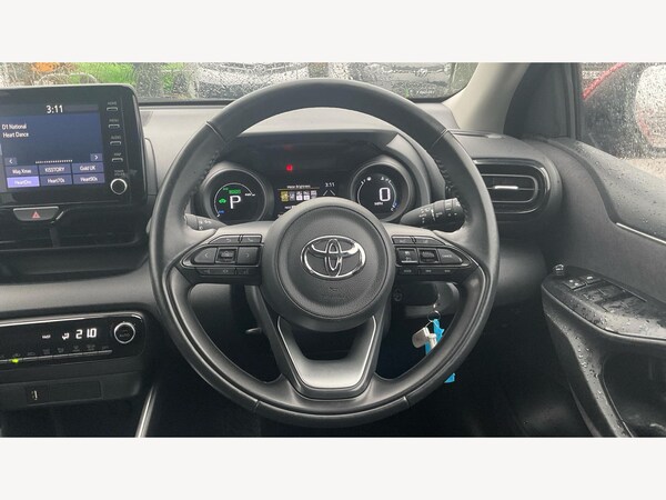 Used Toyota Yaris 2022 for sale - 76158770: Photo 10