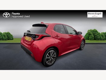 Used Toyota Yaris 2022 for sale - 76158770: Photo 2