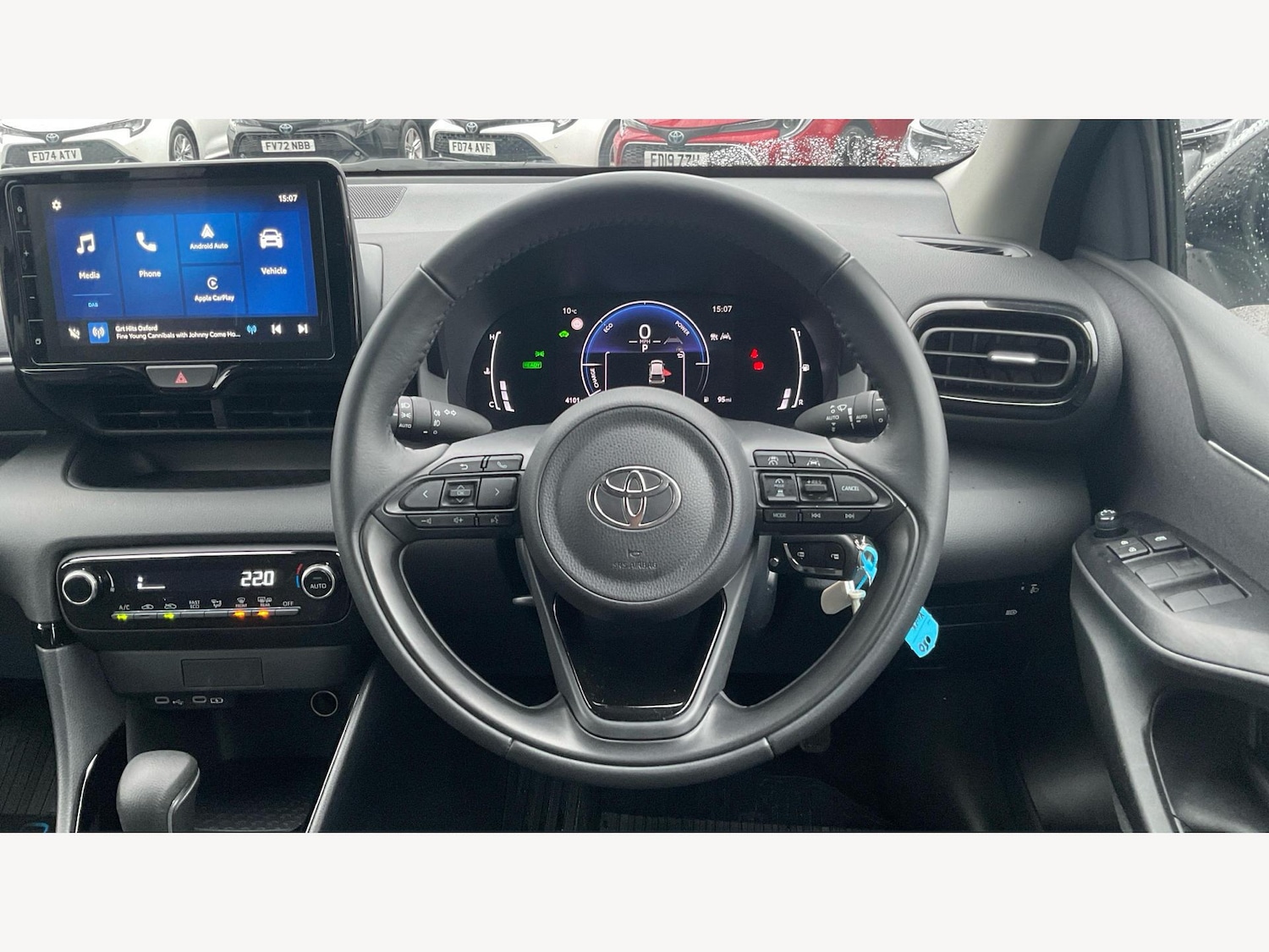 Used Toyota Yaris for sale - 77598331: Photo 8