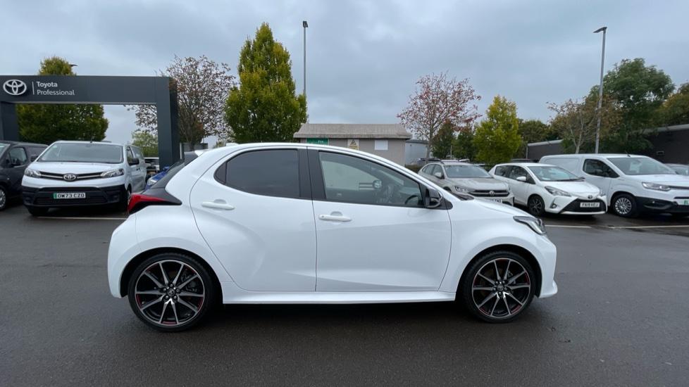 Used Toyota Yaris for sale - 77723935: Photo 17