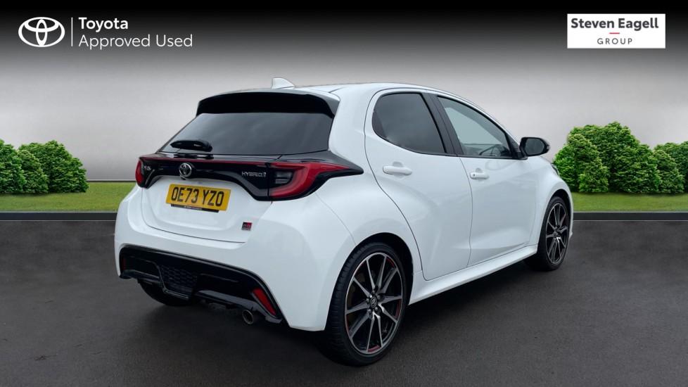 Used Toyota Yaris for sale - 77723935: Photo 2