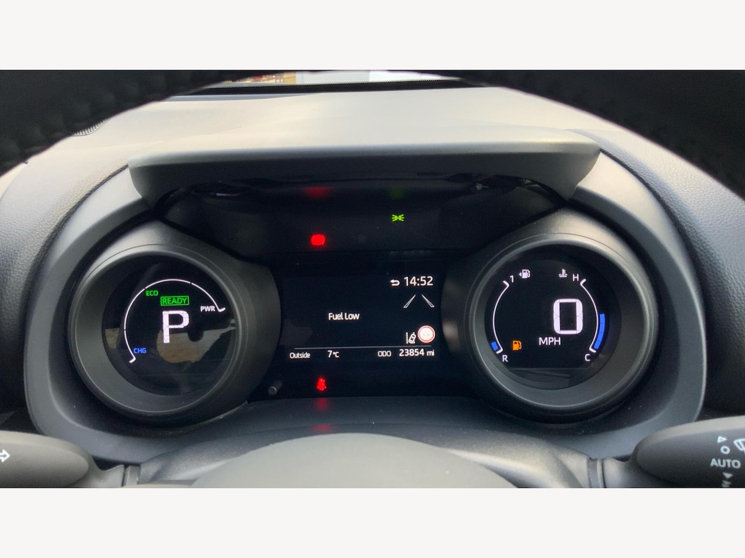 Used Toyota Yaris 2023 for sale - 77143472: Photo 11