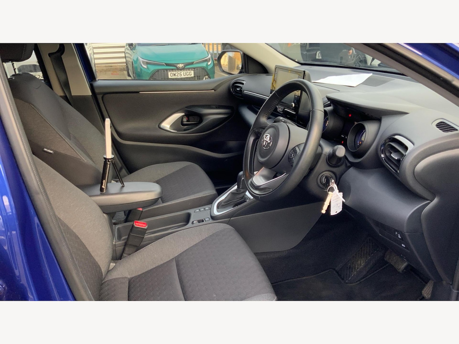 Used Toyota Yaris 2023 for sale - 77143472: Photo 13