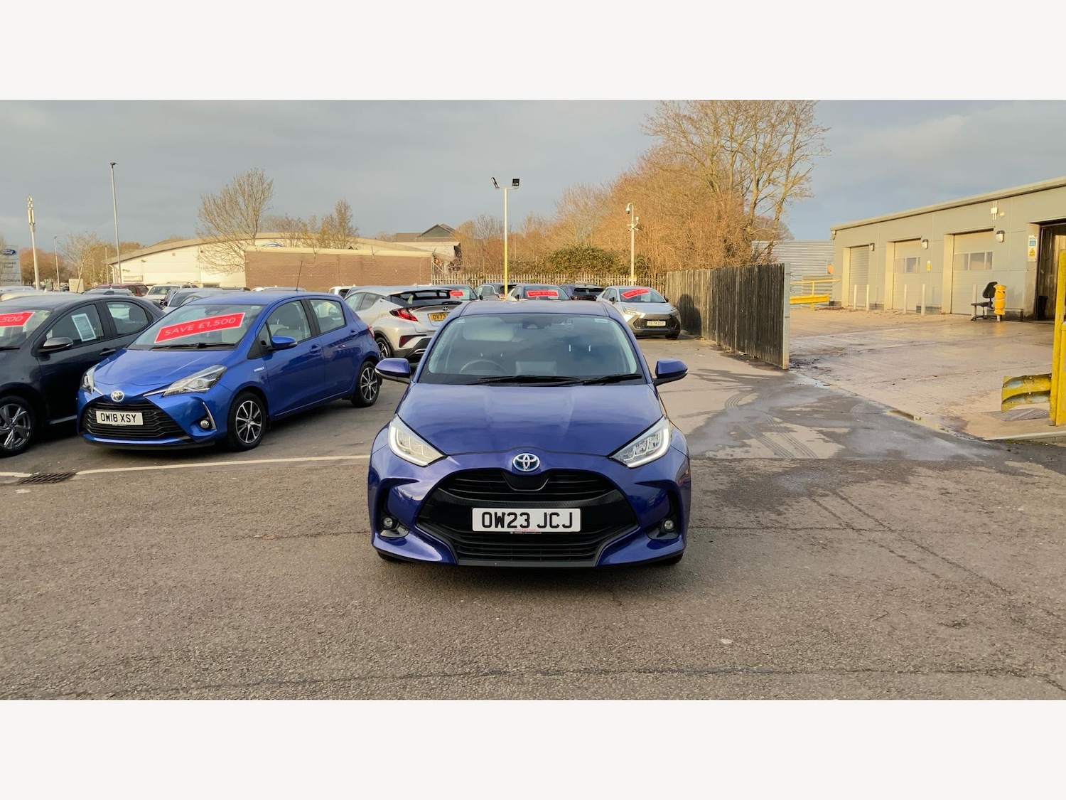 Used Toyota Yaris 2023 for sale - 77143472: Photo 17