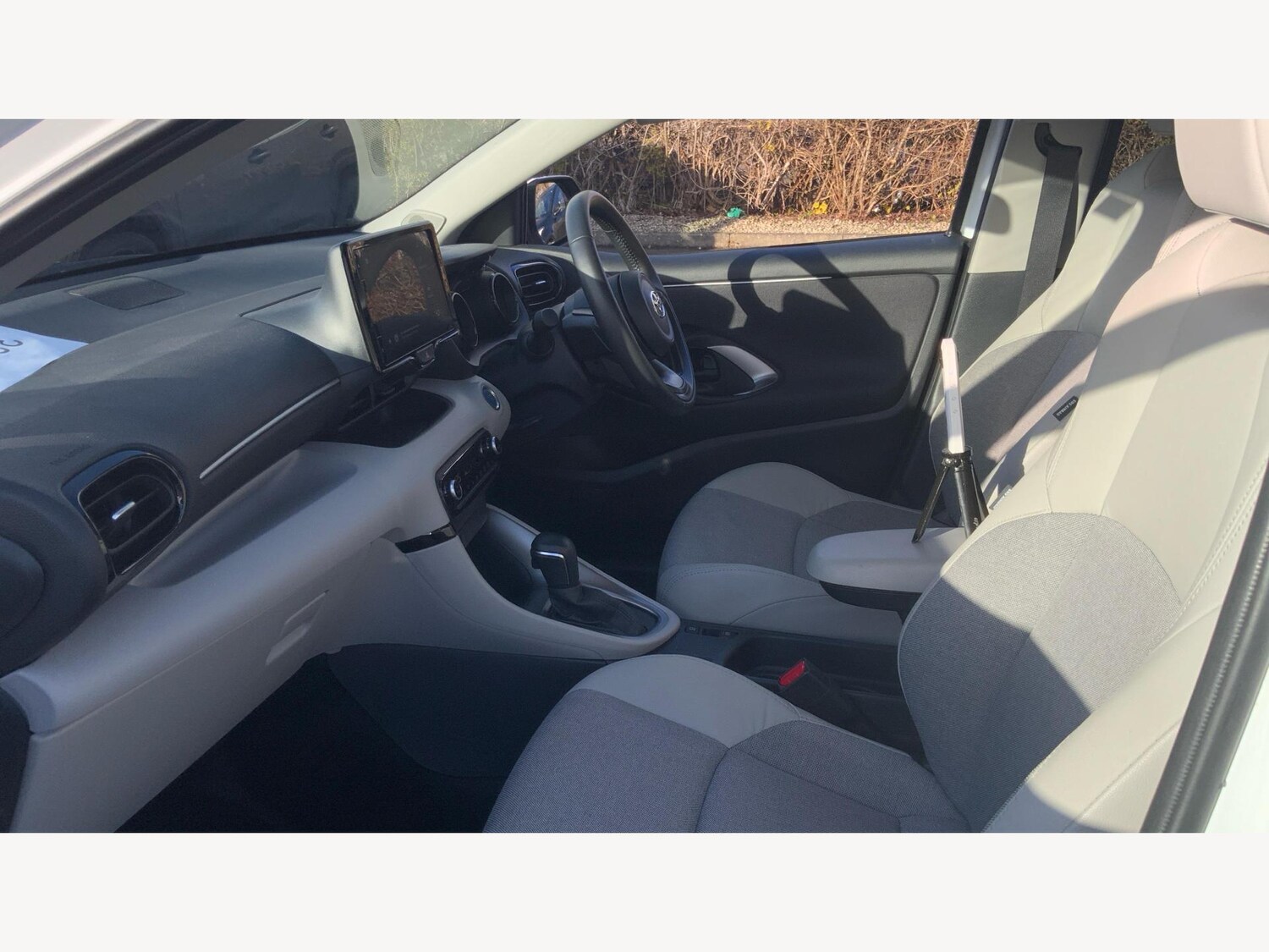 Used Toyota Yaris for sale - 77175397: Photo 12