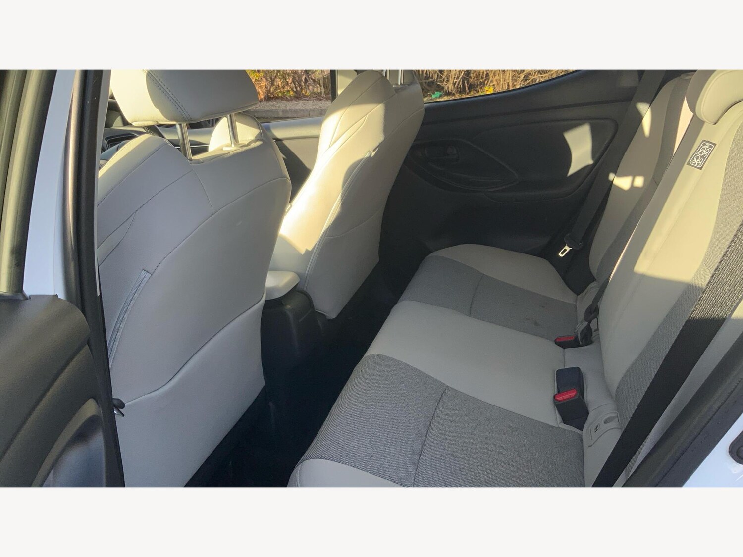 Used Toyota Yaris for sale - 77175397: Photo 15