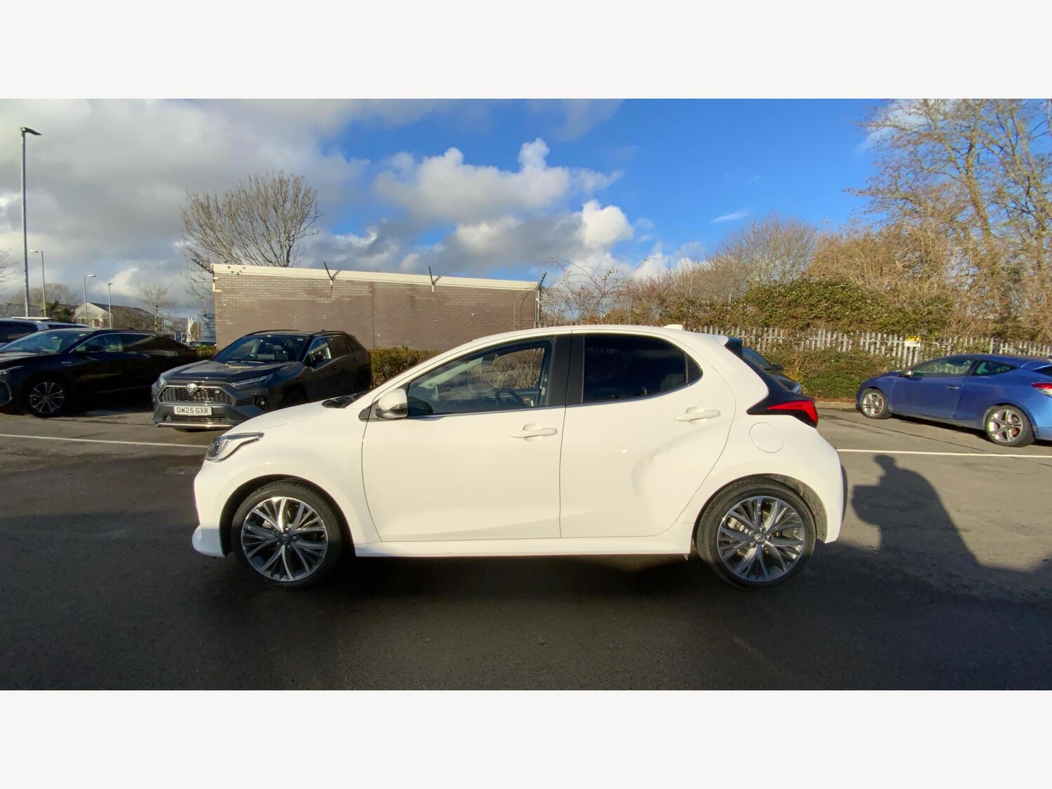 Used Toyota Yaris for sale - 77175397: Photo 19