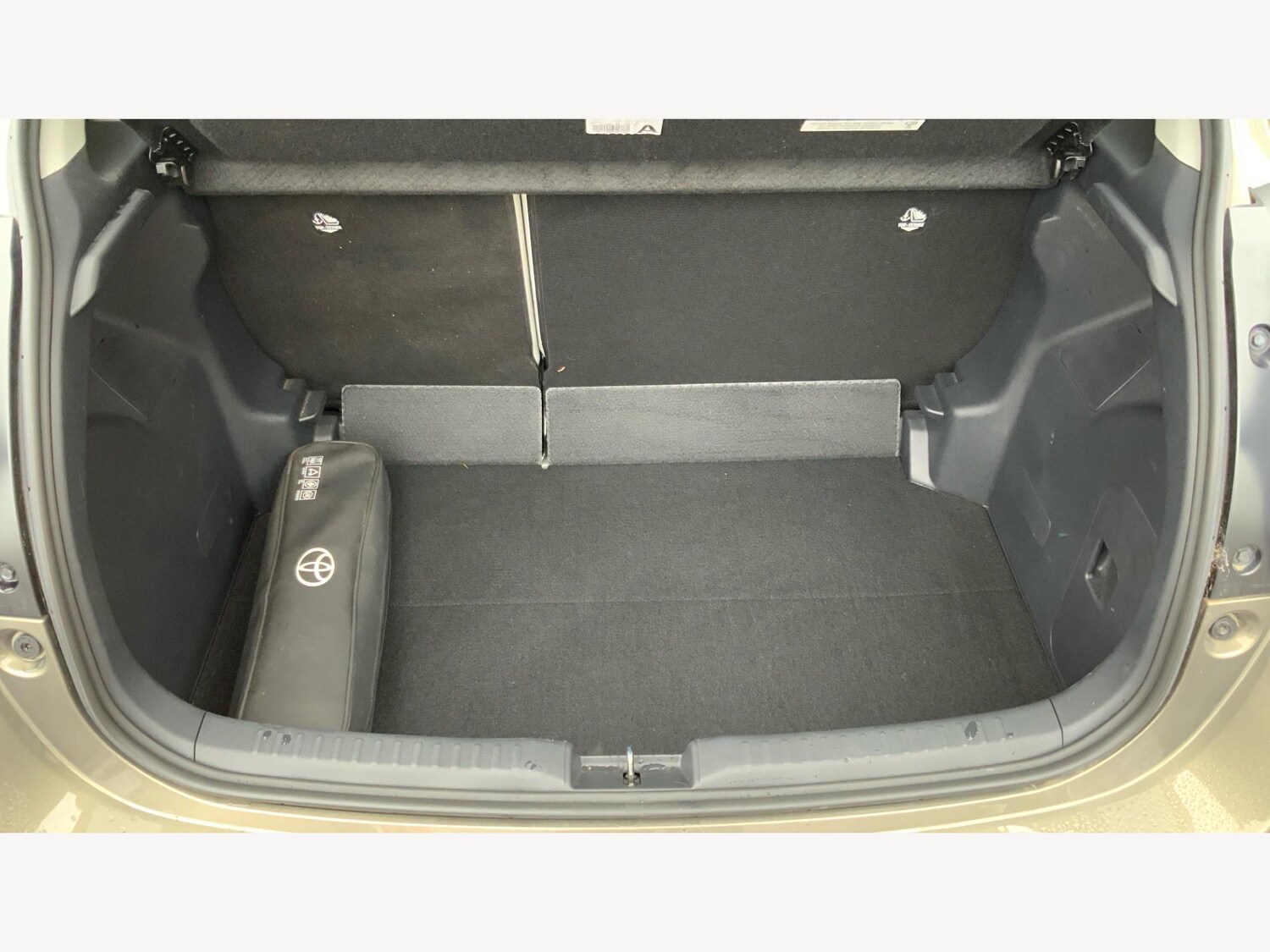 Used Toyota Yaris for sale - 77658788: Photo 16