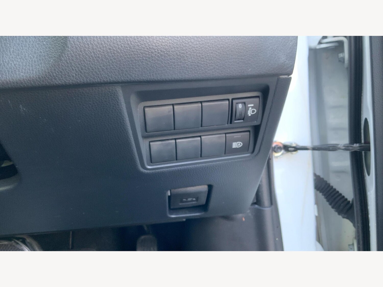 Used Toyota Yaris Cross 2023 for sale - 77101957: Photo 27