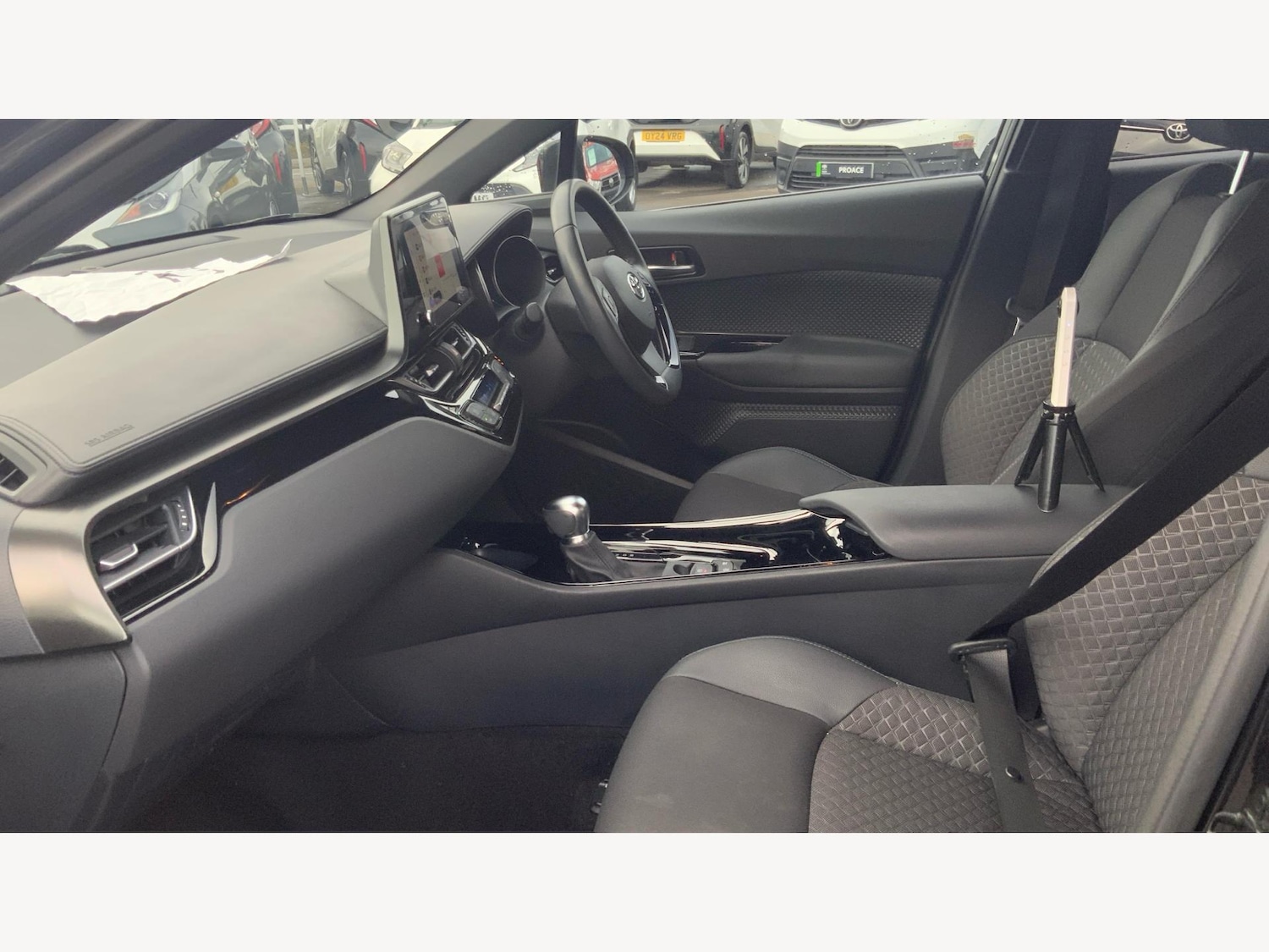 Used Toyota C-HR for sale - 77242537: Photo 12