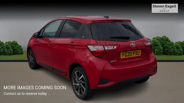 Used Toyota Yaris 2020 for sale - 76294937: Photo 2