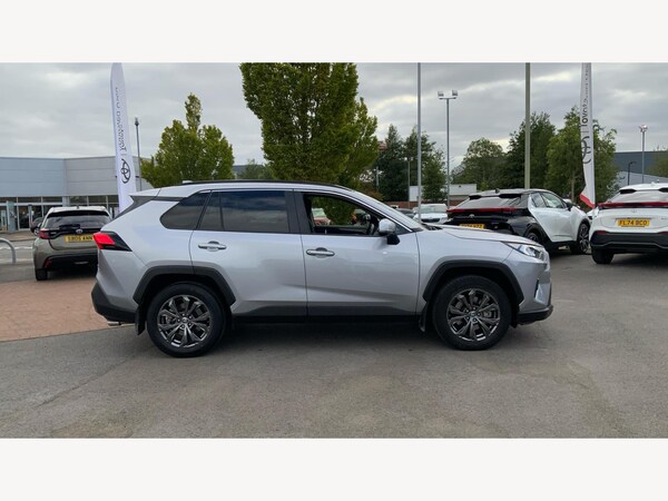 Used Toyota RAV4 2022 for sale - 75600459: Photo 18