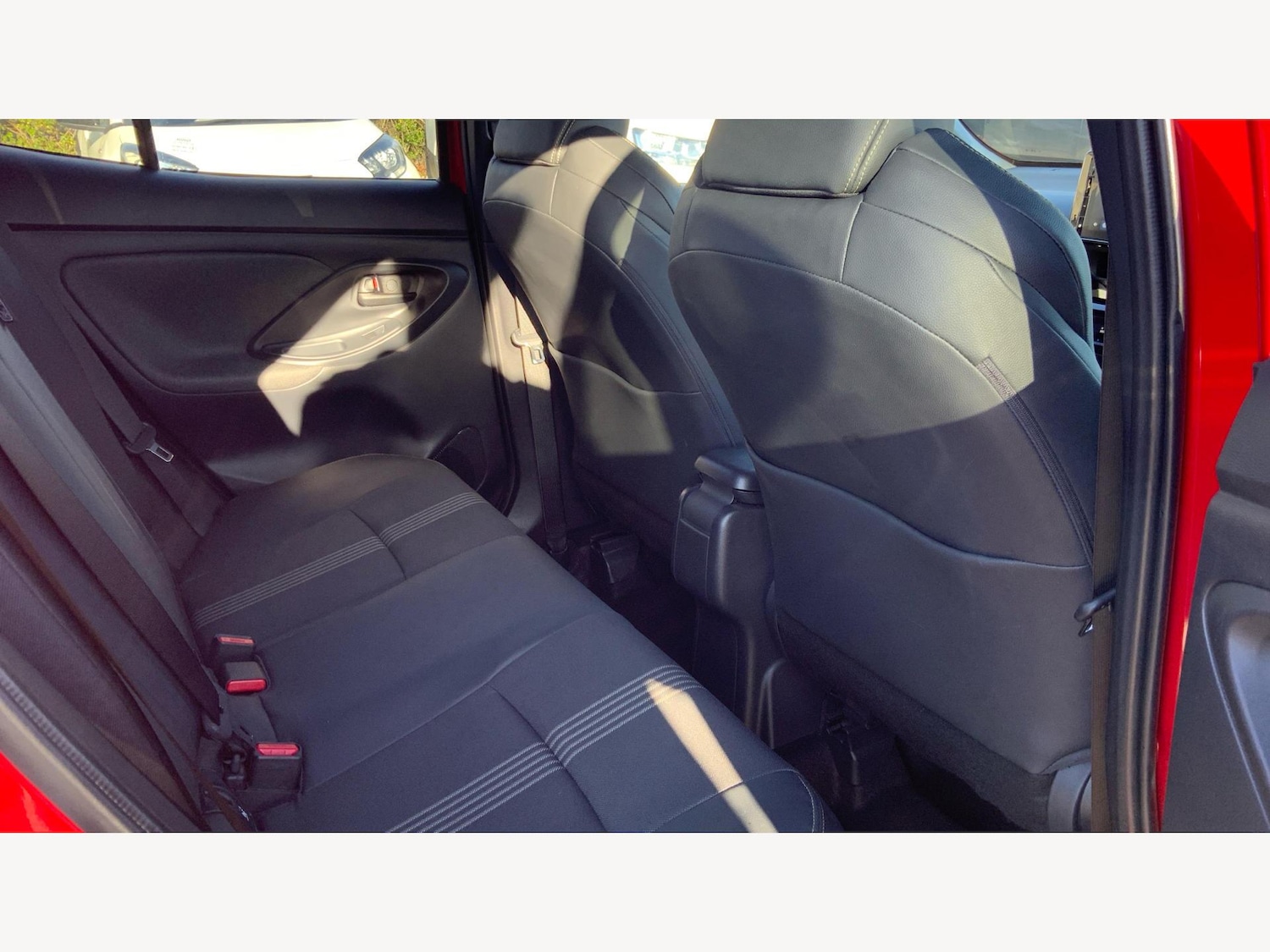 Used Toyota Yaris Cross 2021 for sale - 76592043: Photo 14