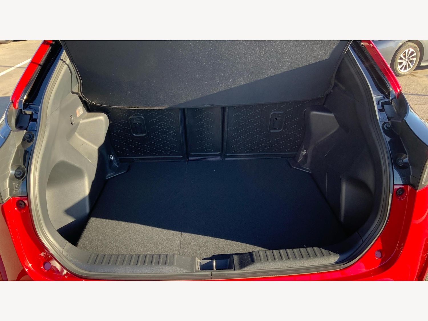 Used Toyota Yaris Cross 2021 for sale - 76592043: Photo 16