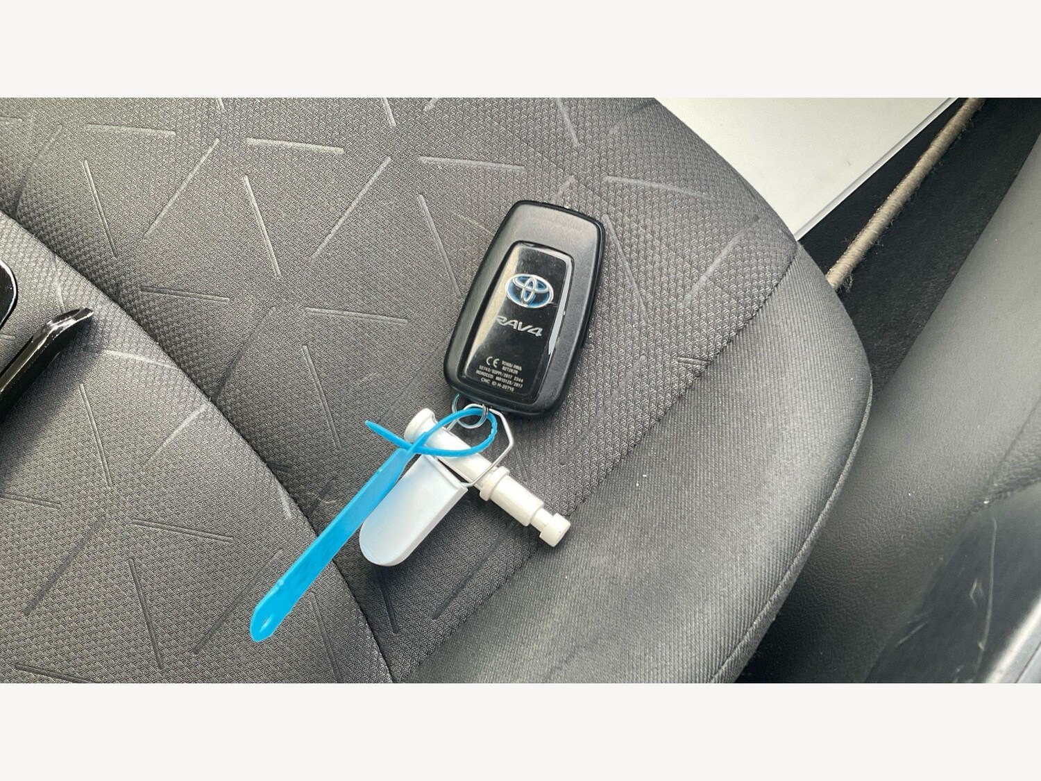 Used Toyota RAV4 for sale - 78214489: Photo 31