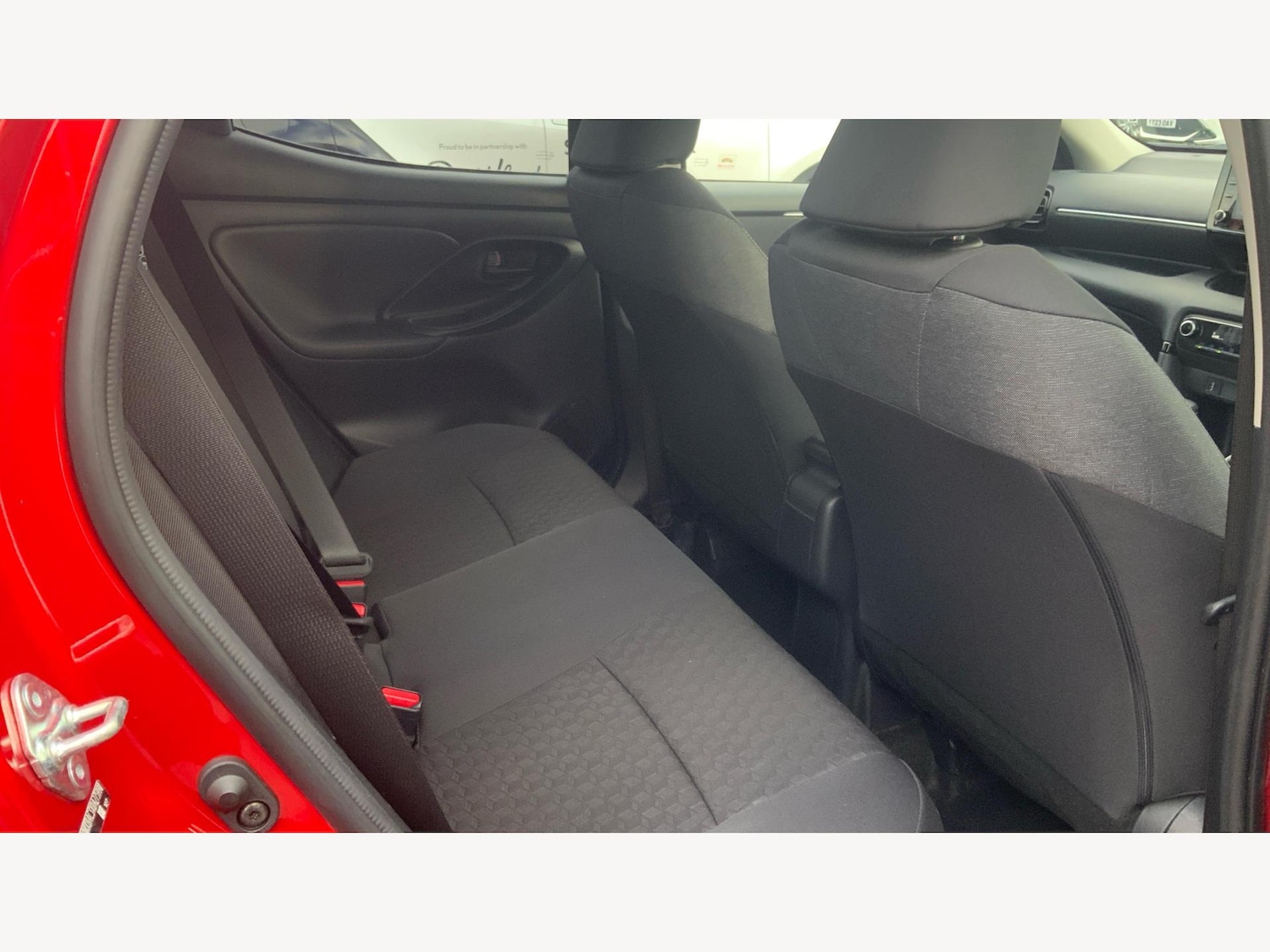 Used Toyota Yaris for sale - 77484636: Photo 14