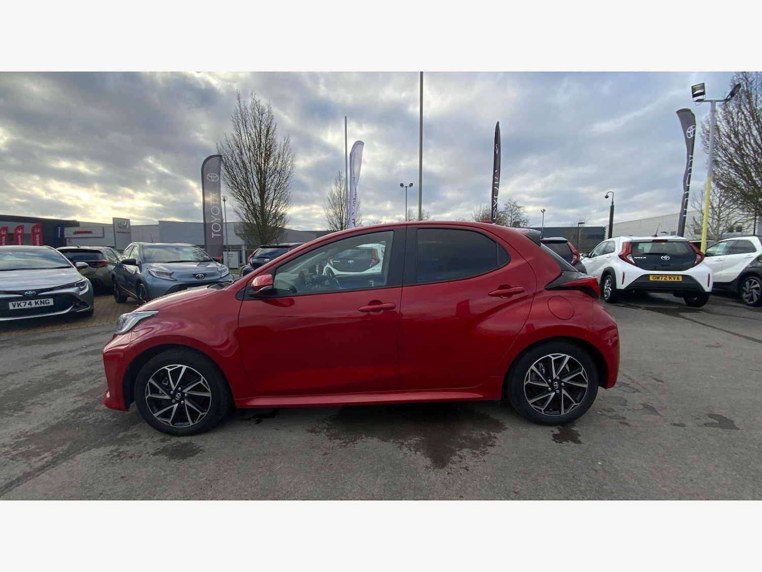 Used Toyota Yaris for sale - 77484636: Photo 19