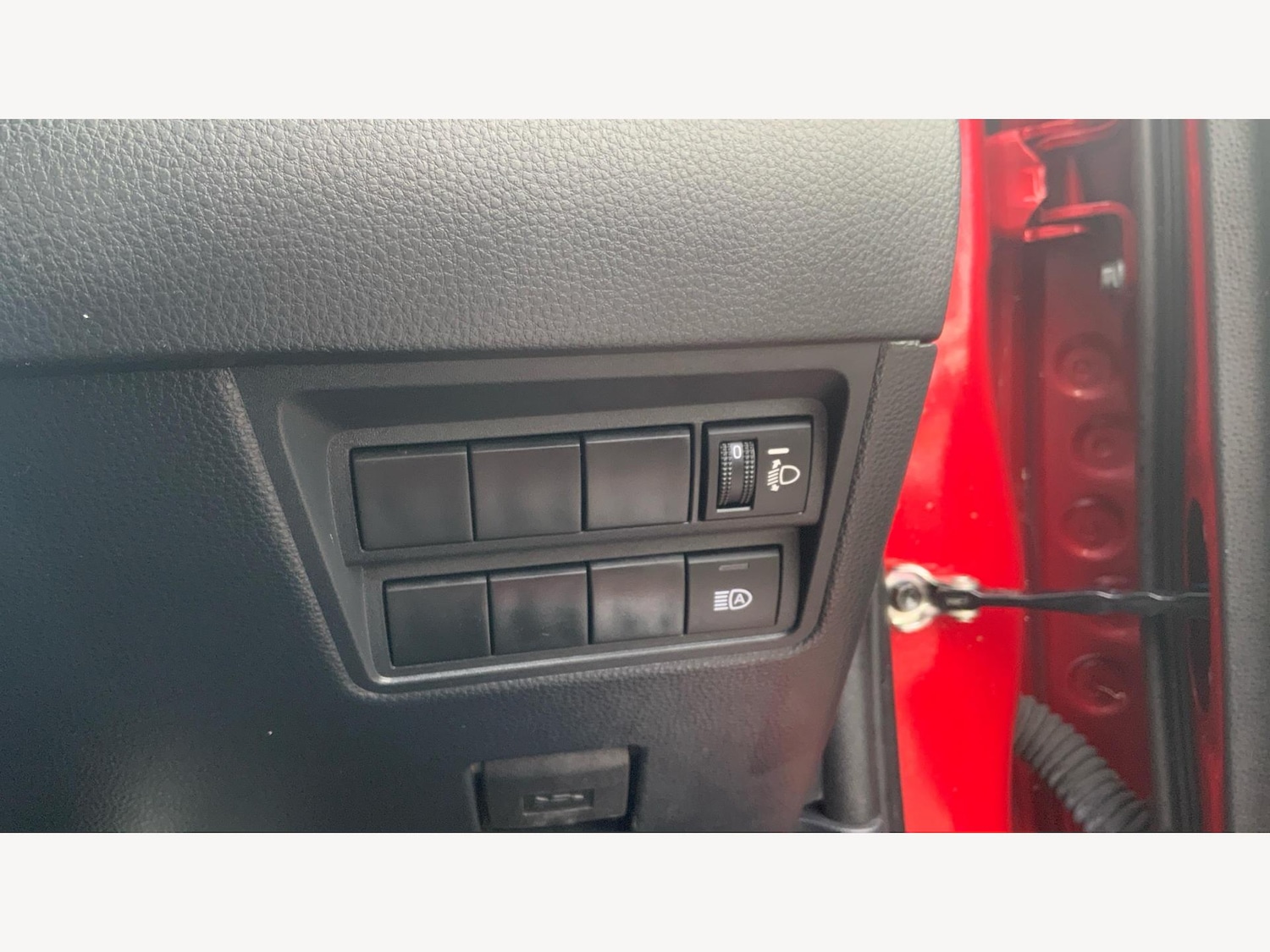 Used Toyota Yaris for sale - 77484636: Photo 28