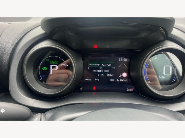 Used Toyota Yaris 2023 for sale - 74750721: Photo 11
