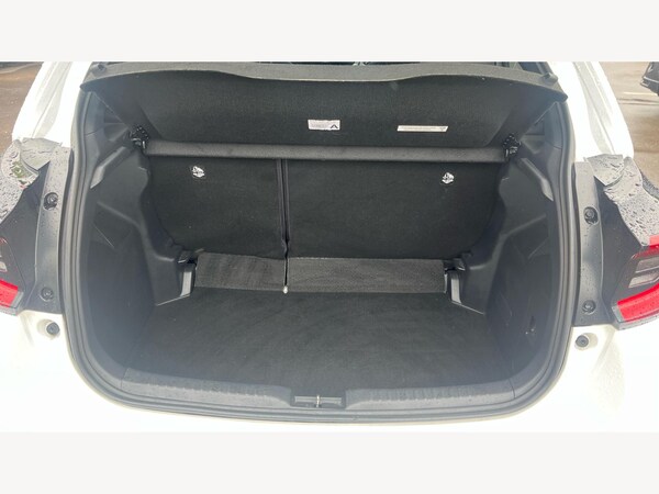 Used Toyota Yaris 2023 for sale - 74750721: Photo 16