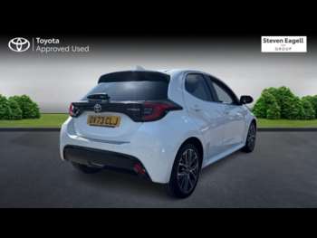 Used Toyota Yaris 2023 for sale - 74704721: Photo