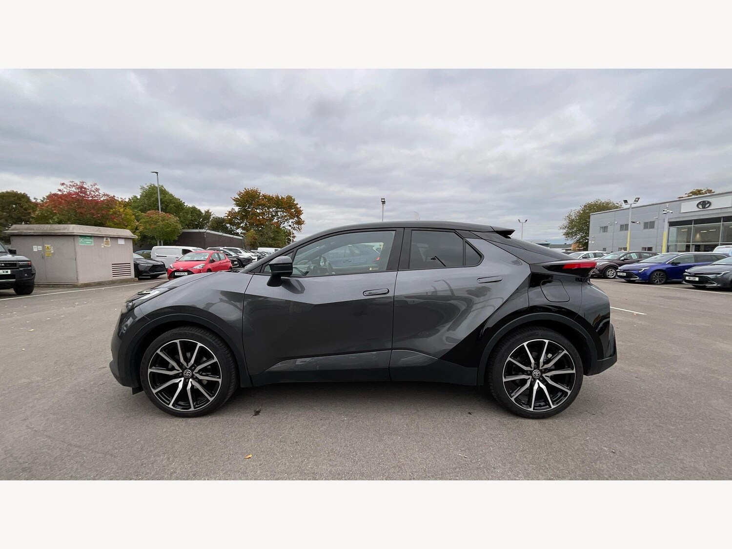 Used Toyota C-HR 2025 for sale - 76158437: Photo 19