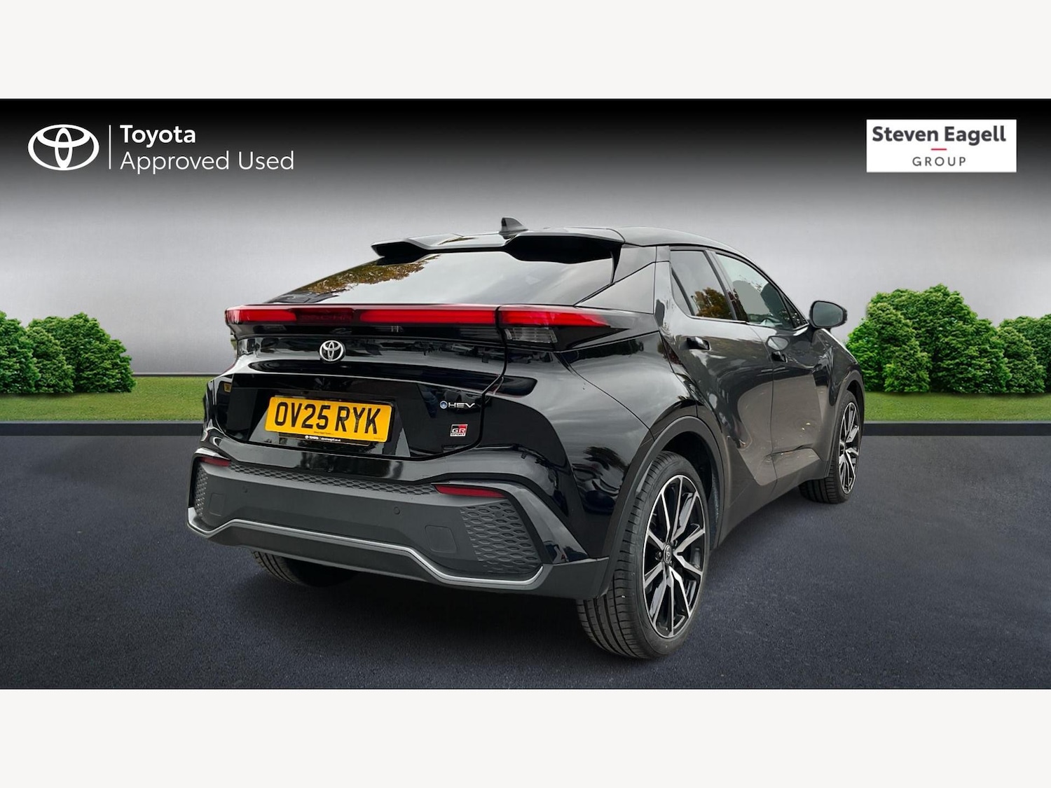 Used Toyota C-HR 2025 for sale - 76158437: Photo 2