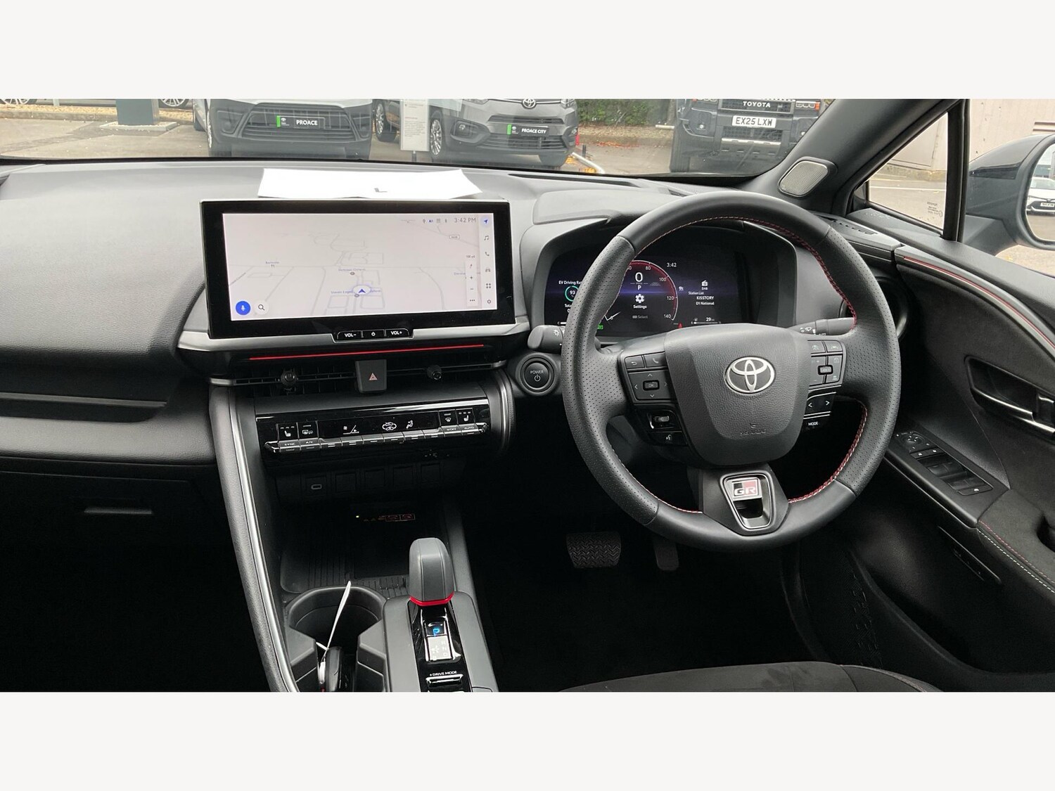 Used Toyota C-HR 2025 for sale - 76158437: Photo 7