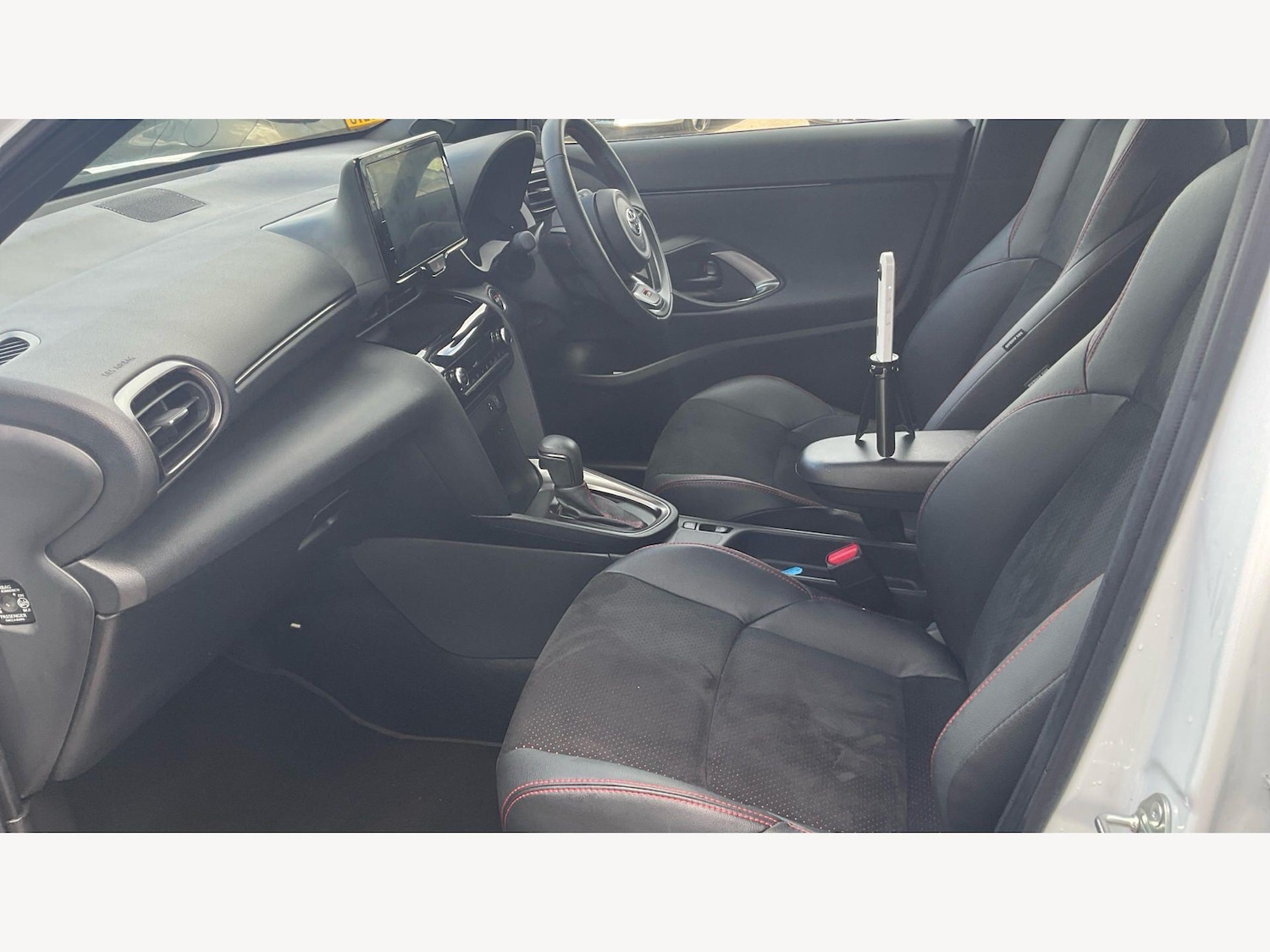 Used Toyota Yaris Cross 2024 for sale - 78062768: Photo 12