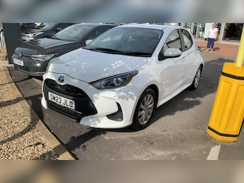 2023 (23) - 1.5 VVT-h Icon E-CVT Euro 6 (s/s) 5dr