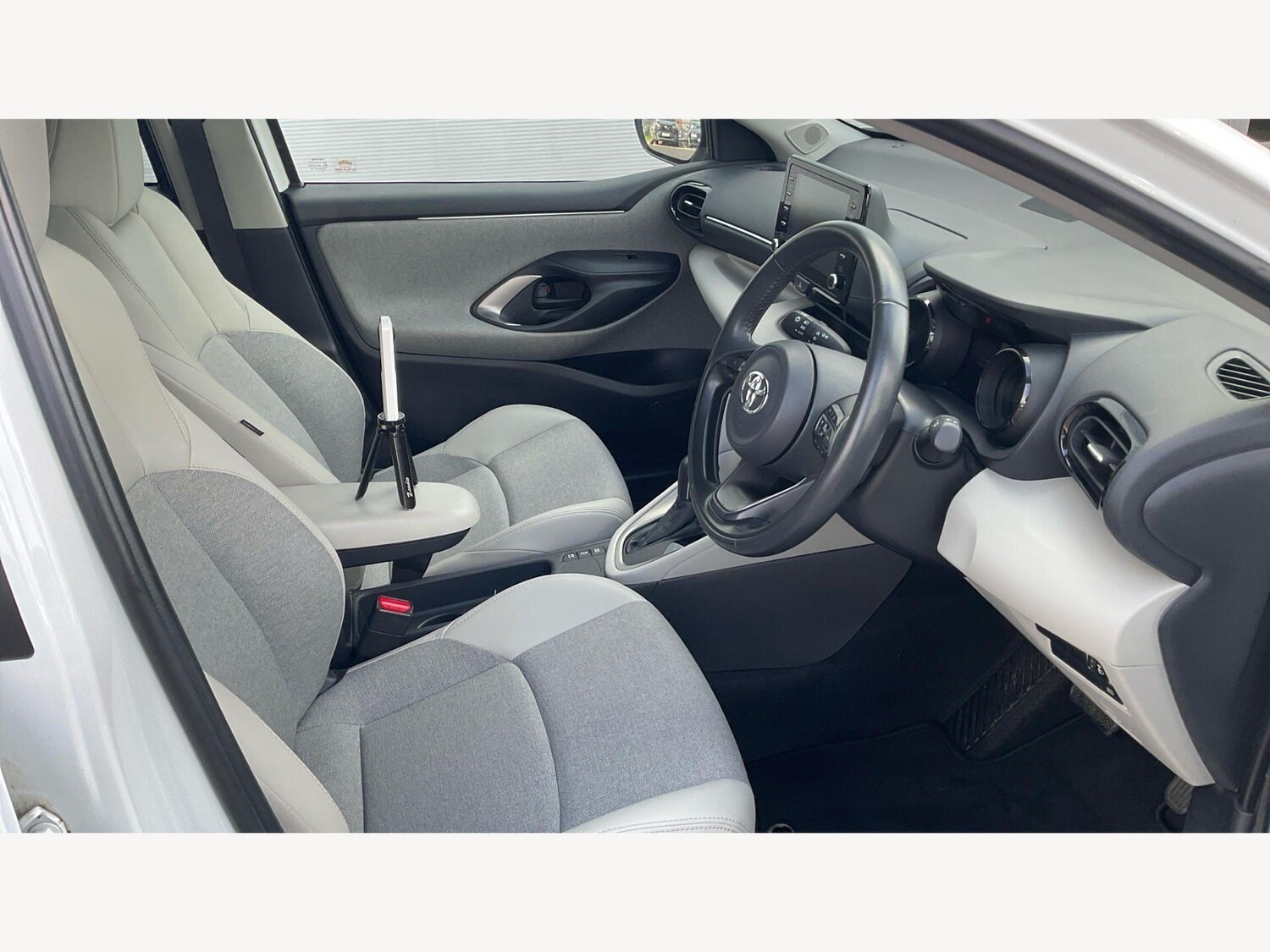 Used Toyota Yaris 2020 for sale - 77993291: Photo 13