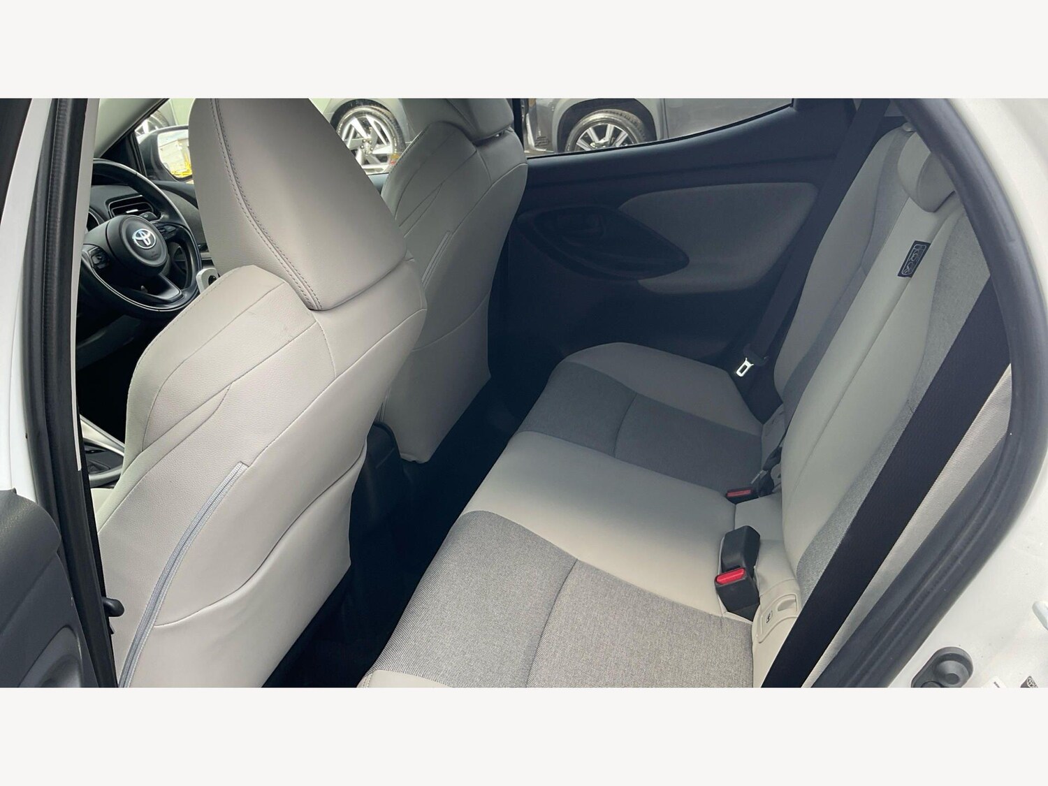 Used Toyota Yaris 2020 for sale - 77993291: Photo 15