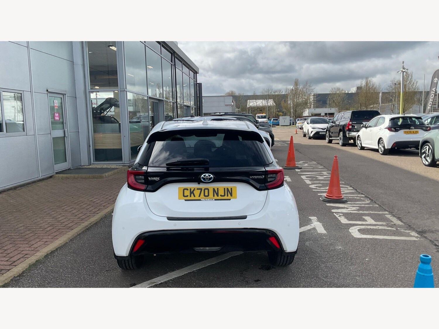 Used Toyota Yaris 2020 for sale - 77993291: Photo 21