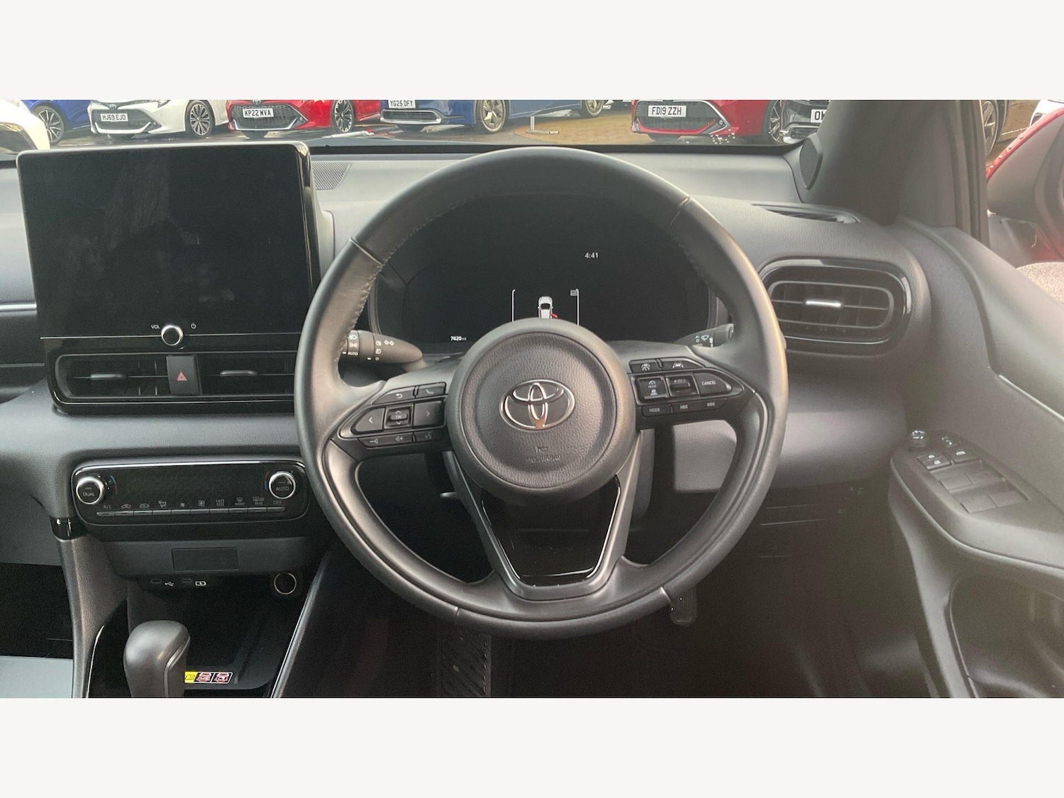 Used Toyota Yaris for sale - 77705510: Photo 10