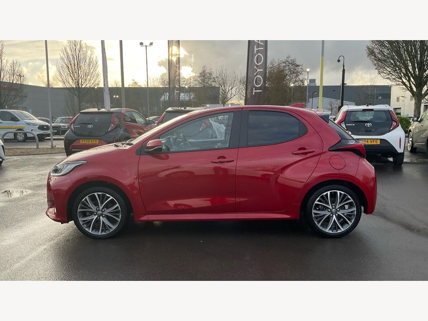 Used Toyota Yaris for sale - 77705510: Photo 19