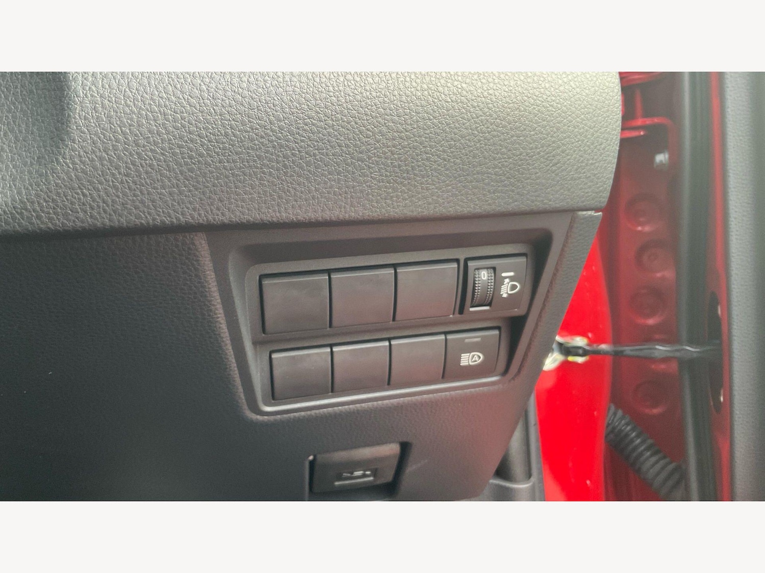 Used Toyota Yaris for sale - 77705510: Photo 30