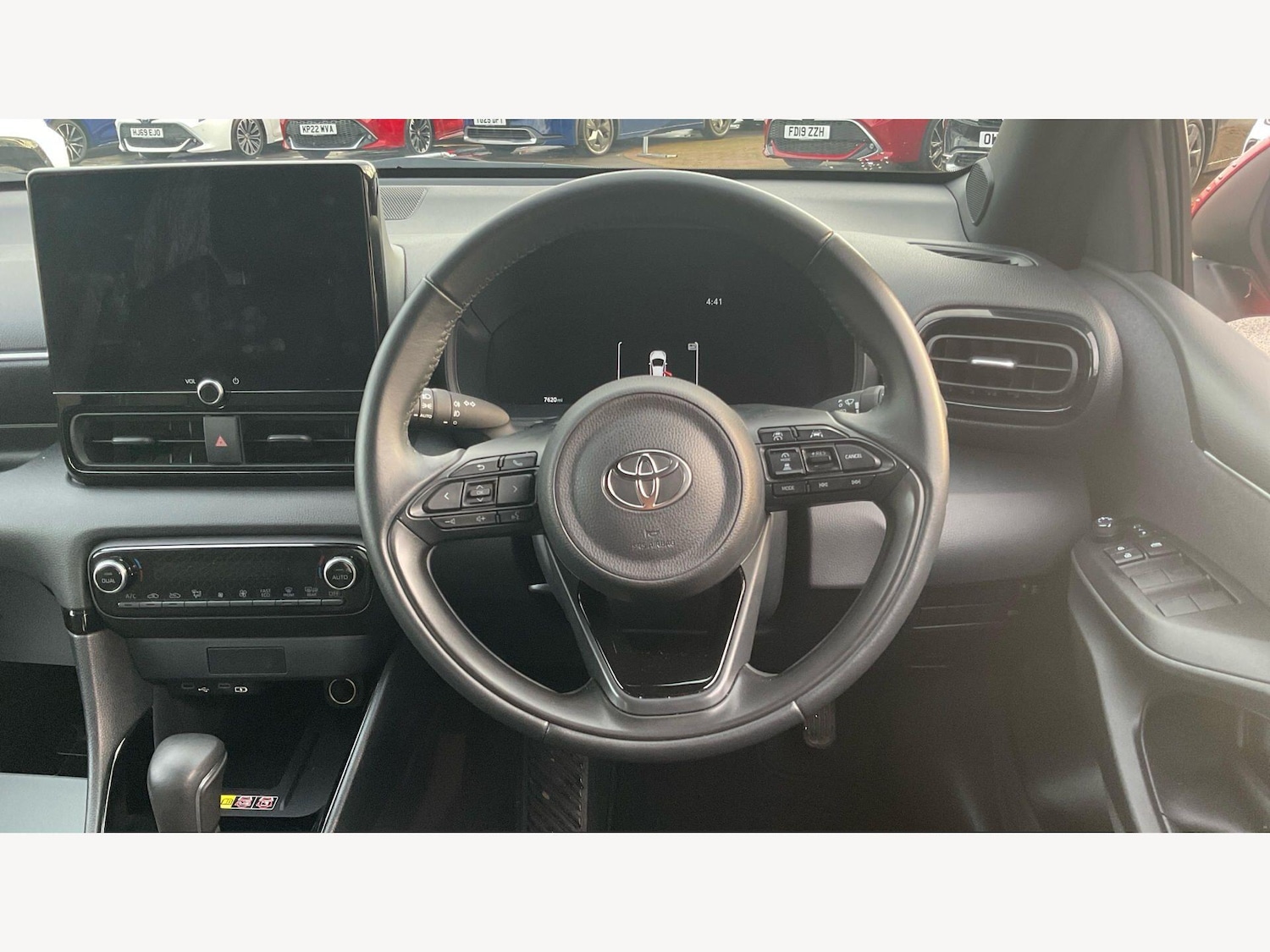 Used Toyota Yaris for sale - 77705510: Photo 8