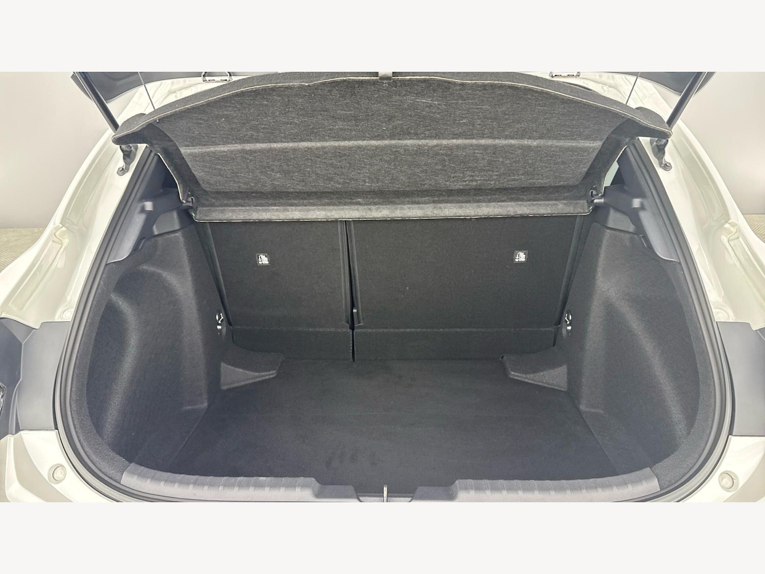 Used Toyota Corolla 2024 for sale - 77993385: Photo 16