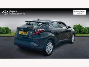 Used Toyota C-HR 2023 for sale - 79509492: Photo