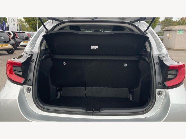 Used Toyota Yaris 2024 for sale - 76188694: Photo 16
