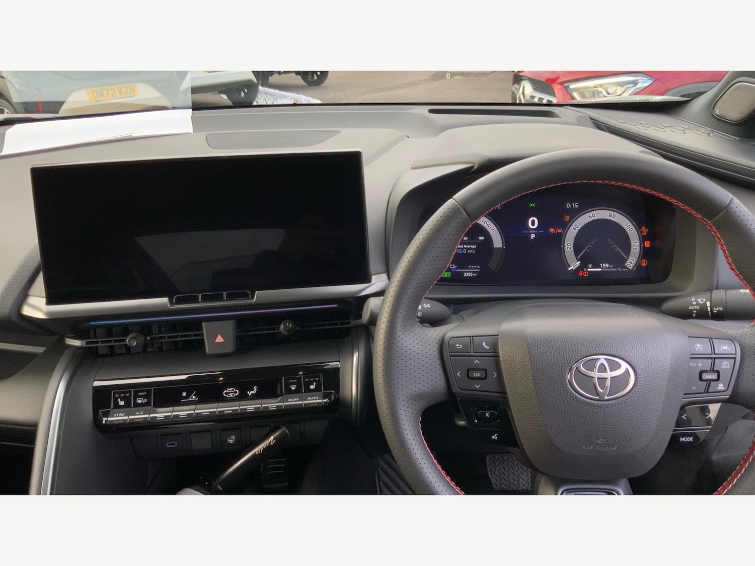 Used Toyota C-HR 2024 for sale - 76326859: Photo 7