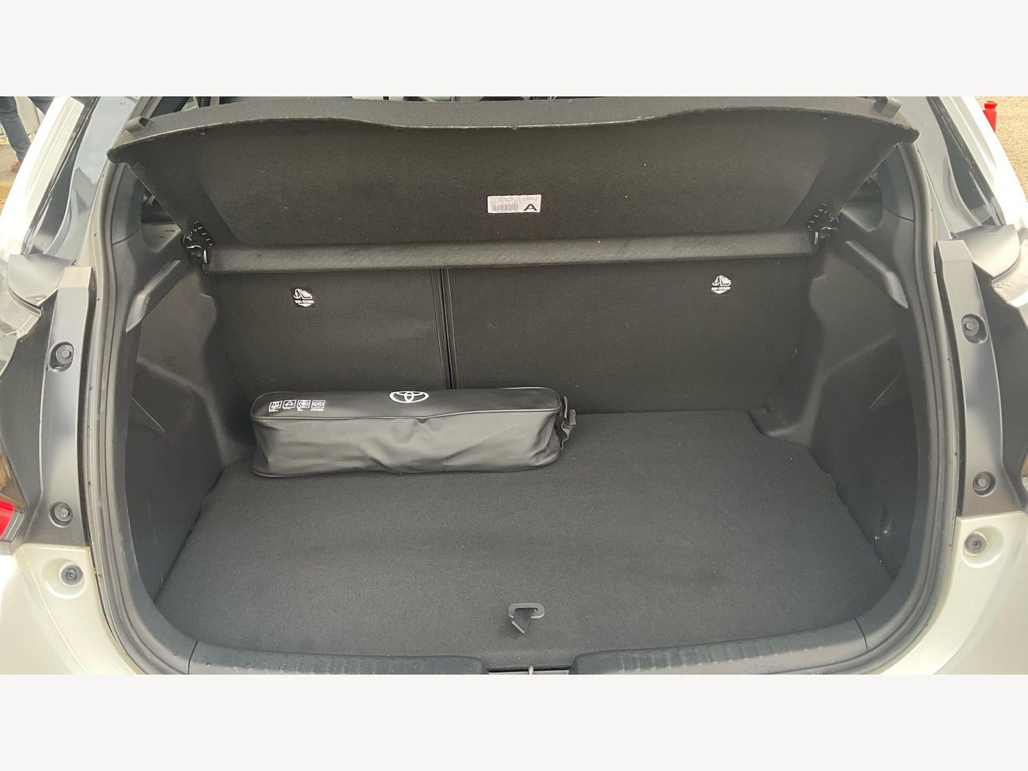 Used Toyota Yaris 2024 for sale - 78007753: Photo 16