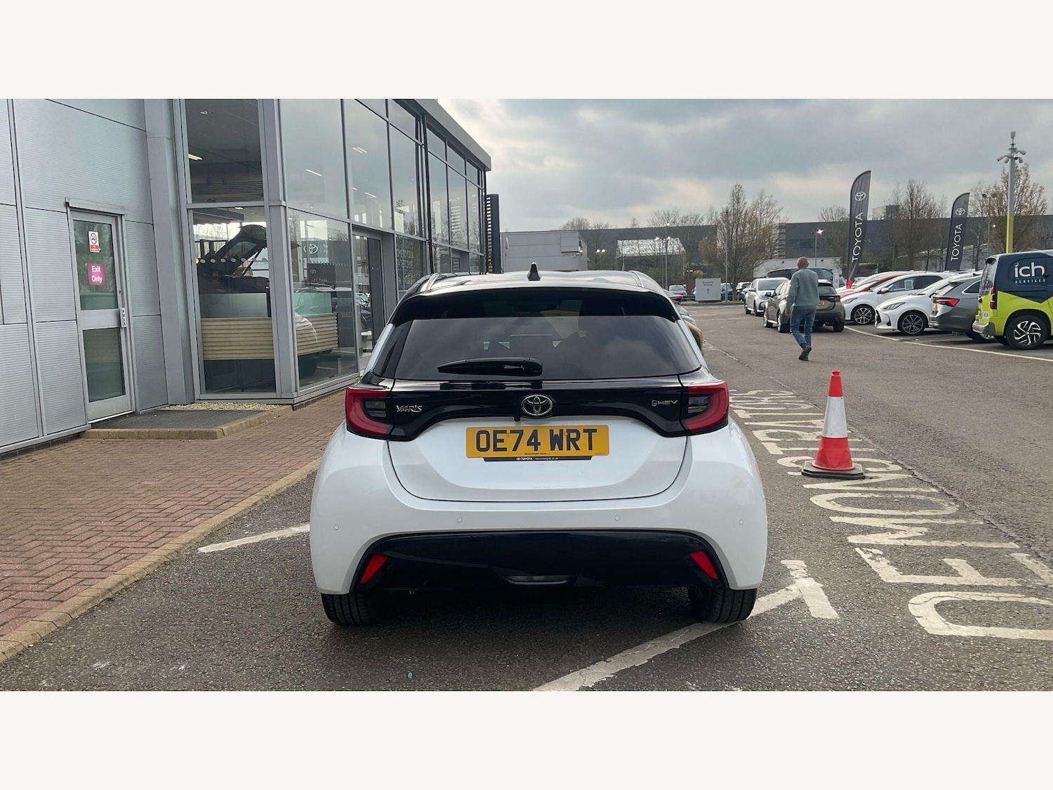 Used Toyota Yaris 2024 for sale - 78007753: Photo 21