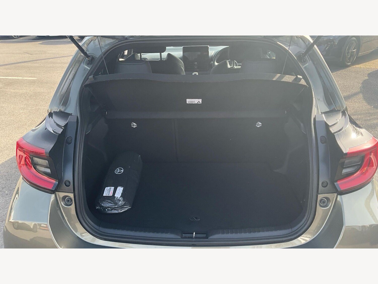 Used Toyota Yaris for sale - 77722789: Photo 16