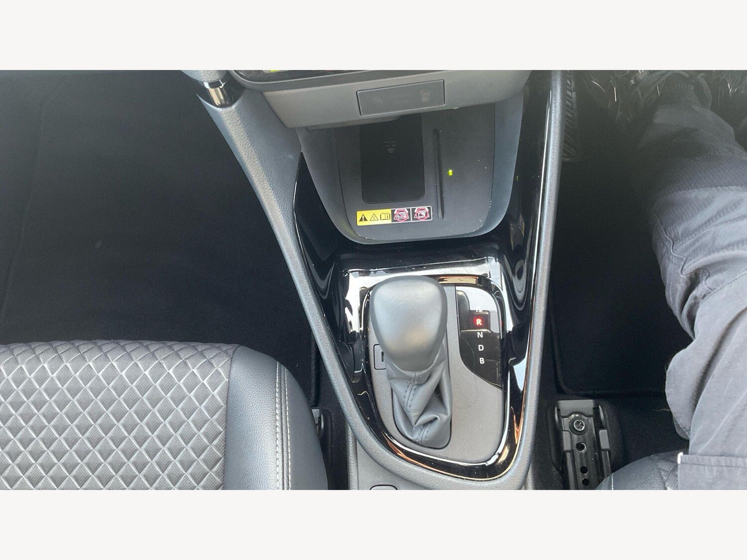 Used Toyota Yaris for sale - 77722789: Photo 25