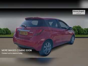 Used Toyota Yaris 2015 for sale - 77970405: Photo