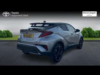 Used Toyota C-HR 2023 for sale - 74705099: Photo