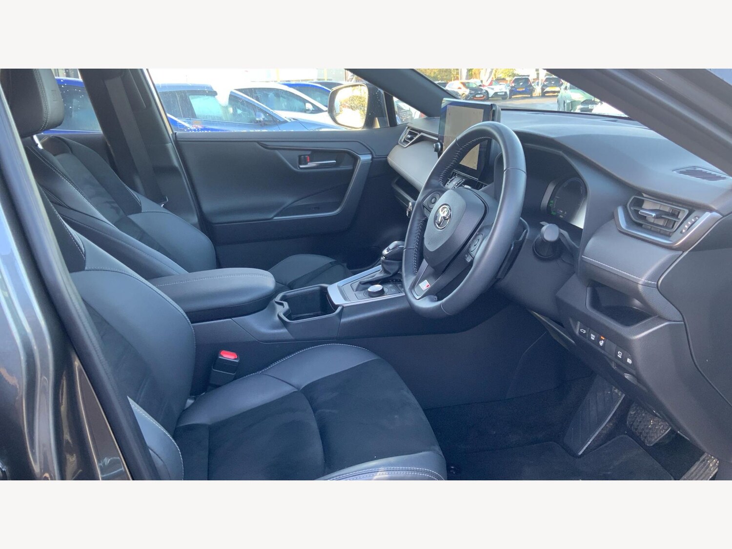 Used Toyota RAV4 2024 for sale - 76326132: Photo 13