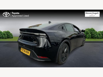 Used Toyota Prius 2024 for sale - 76336309: Photo
