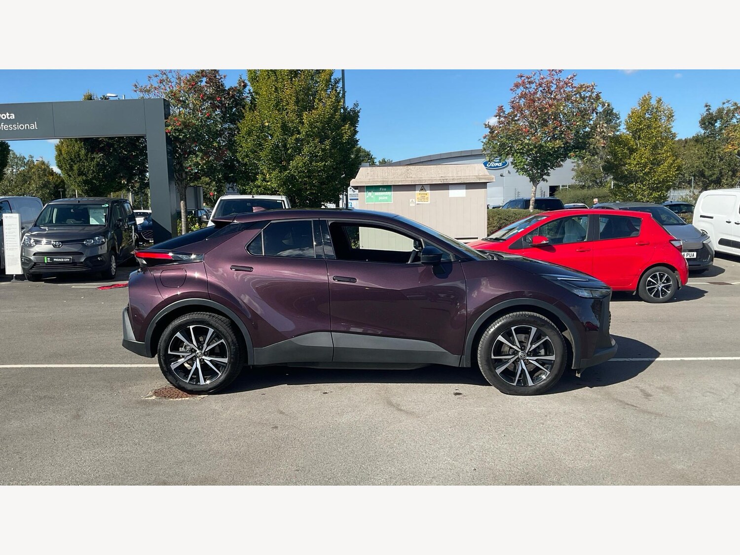 Used Toyota C-HR 2025 for sale - 76084765: Photo 18